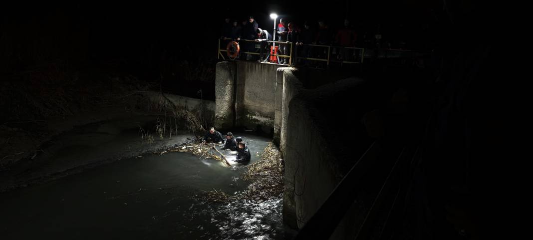 Minik Nazlı'nın cansız bedeni derede bulundu 6
